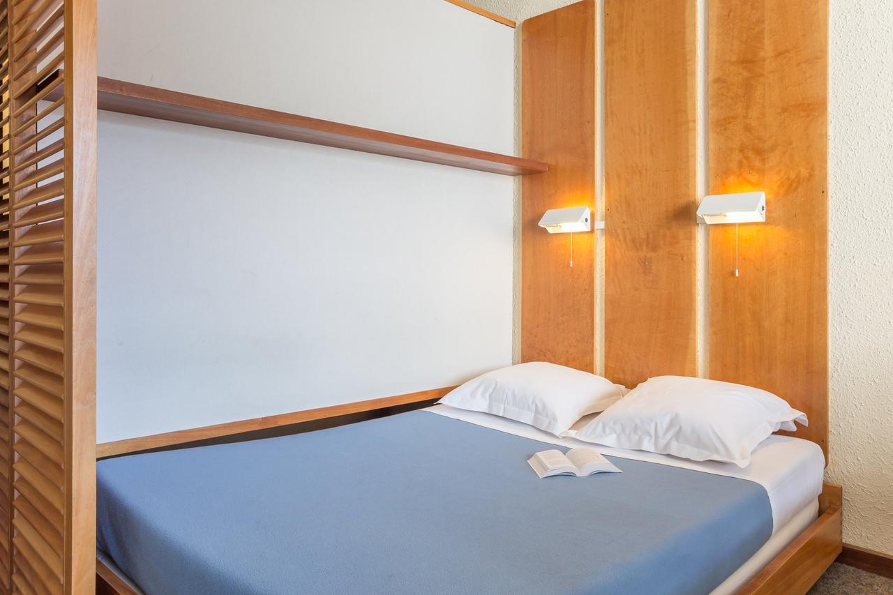 Residence Pierre & Vacances Les Ecrins คูร์เชอแวล ภายนอก รูปภาพ
